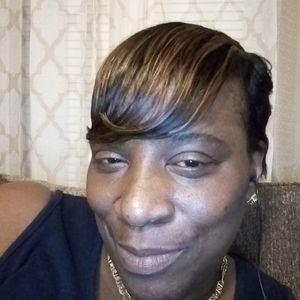 Meet your Posher, Lynnette